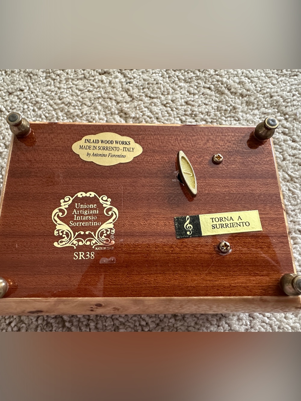 Floral Inlaid Wood Music Box - Picture 4 of 4
